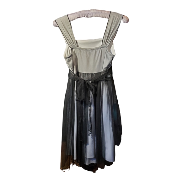 GIRLS SIZE 16 BLACK TOOL DRESS.EMPIRE WAIST WITH BEADING - Picture 3 of 7